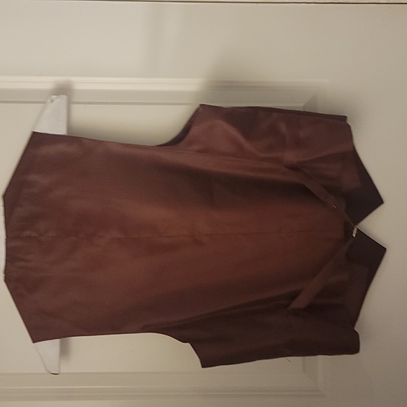 Men 3, Piece very nice burgundy Suit. FATHER'S DAY OR PROM!! - Picture 12 of 15